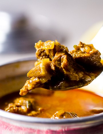 okra recipes, okra health benefits, okra stew, okra soup, okra stew benefits, bamija, bamia | balkanlunchbox.com