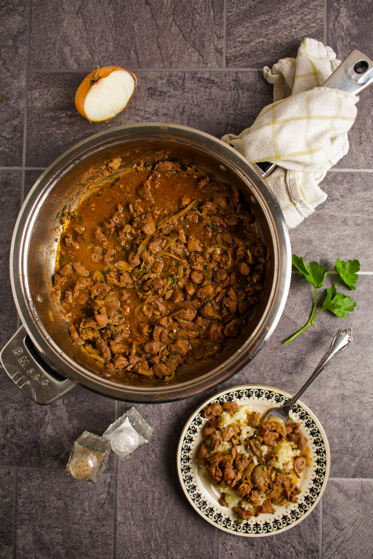 Overhead chicken livers in pan. 