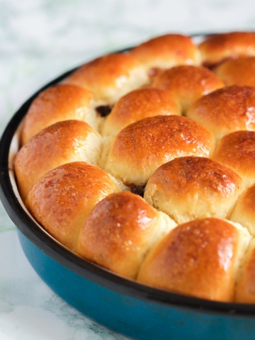 Thick and plump marmalade rolls.