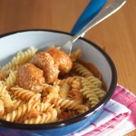 Slijedi recept za ćuftete: ukusno jelo za koje je potrebno 35 minuta. Možete li poželjeti bolje od toga? (Ne zaboravite napraviti i špagete ili makarone.)