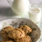 Rapidly fast walnut bites (cookies).