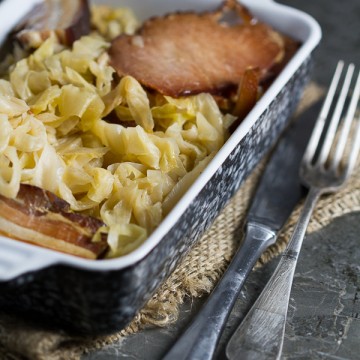 Baked Sauerkraut for all our foodies who are specific in their tastes. If you're wondering what to do with your fermenting leftovers, this is it!
