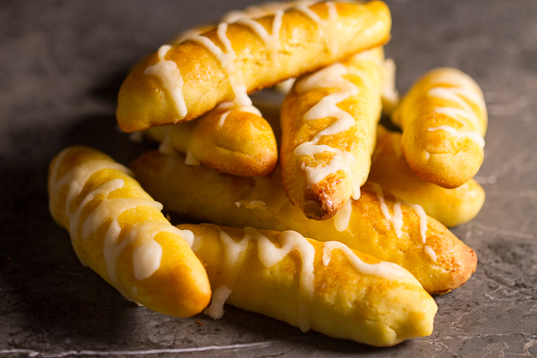 Golden bread sticks, painted with salt with just the right amount of crunch. You'll never try other bread sticks again. 