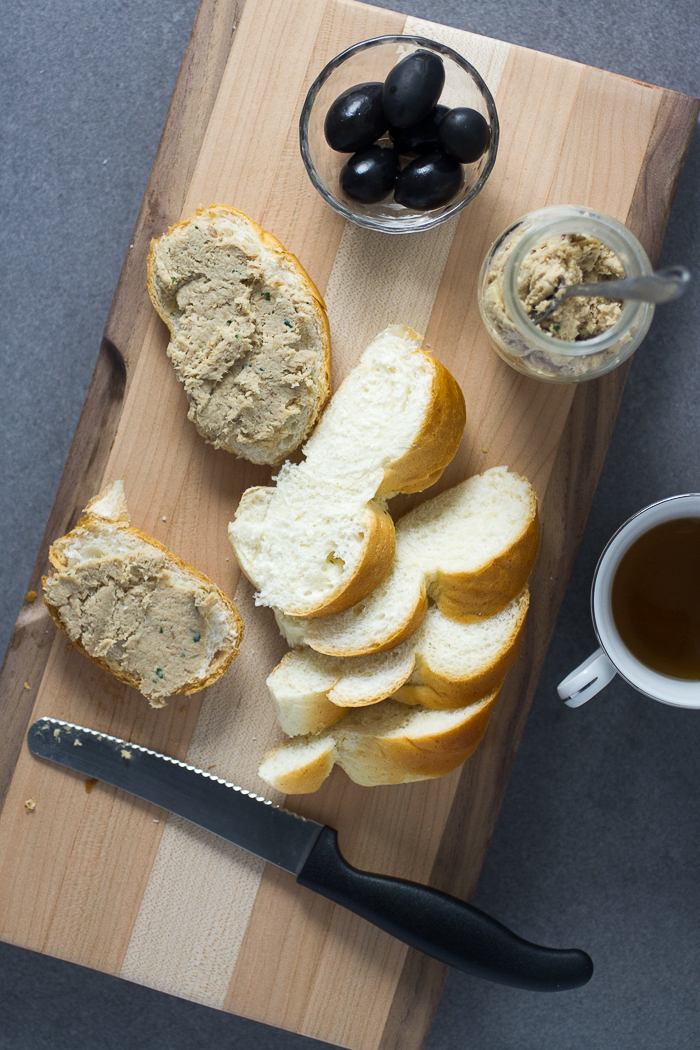 Veal pâté is a smooth, spread that works well as an appetizer or a side. Rich meat flavor is sweetened by being simmered in onions, and additionally softened by blending with mayonnaise and sour cream. It's not a surprise this decadent spread is everyone's favorite breakfast. 