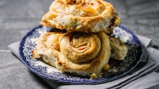 Make Phyllo From Scratch Sareni Burek Domaca Jufka